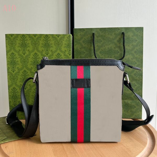 luxury men's crossbody bag with ample space, one of the must-have choices for men, high-end business travel bag, daily work bag
luxury men's crossbody bag with ample space, one of the must-have choices for men, high-end business travel bag, daily work bag