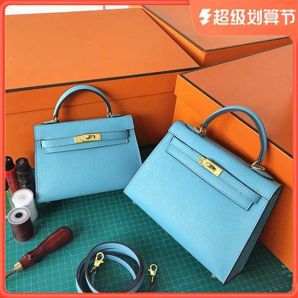 kellies h erms handmade luxury handbag turquoise cross pig genuine blue macaron 2023 leather women's women's qq with logo
kellies h erms handmade luxury handbag turquoise cross pig genuine blue macaron 2023 leather women's women's qq with logo