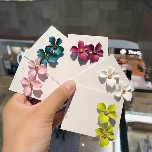 charm dincior bohemia big petal flower studs earrings bloom floral earings for women accessories w0422, Golden
charm dincior bohemia big petal flower studs earrings bloom floral earings for women accessories w0422, Golden