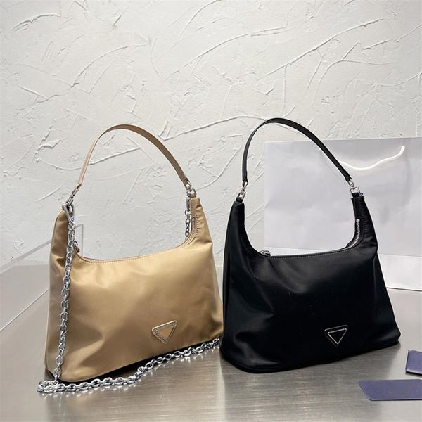 cosmetic bags cases 2022 fashion the totes bags lady famous designer large capacity plain two colors underarm handbags women shoul258m
cosmetic bags cases 2022 fashion the totes bags lady famous designer large capacity plain two colors underarm handbags women shoul258m