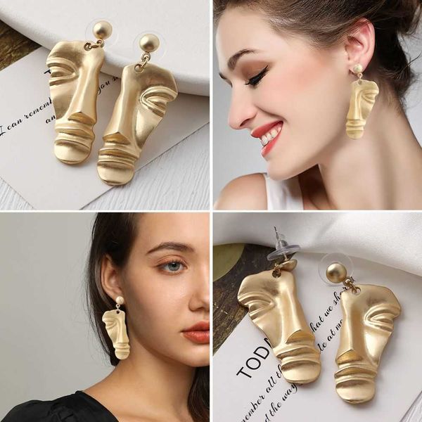 charm 1pair accessories hyperbole portrait alloy beads gold color for women face drop earrings abstract metallic w0422, Golden
charm 1pair accessories hyperbole portrait alloy beads gold color for women face drop earrings abstract metallic w0422, Golden