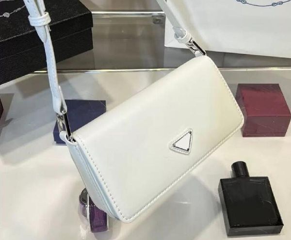 italy brand classic femme shoulder bags glossy leather underarm crossbody bag handbags fashion triangle sign women totes luxury designer bag, Black;red
italy brand classic femme shoulder bags glossy leather underarm crossbody bag handbags fashion triangle sign women totes luxury designer bag, Black;red