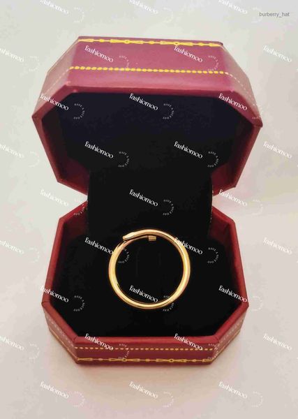 2020 designer titanium steel rose gold women's love ring deluxe zirconia engagement ring men's jewelry gift fashion accessories ri, Silver
2020 designer titanium steel rose gold women's love ring deluxe zirconia engagement ring men's jewelry gift fashion accessories ri, Silver