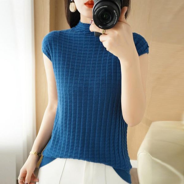 tanks new solid color half turtleneck knitted vest women's short pullover sleeveless sweater bottoming shirt thin style inner top, Black;white
tanks new solid color half turtleneck knitted vest women's short pullover sleeveless sweater bottoming shirt thin style inner top, Black;white