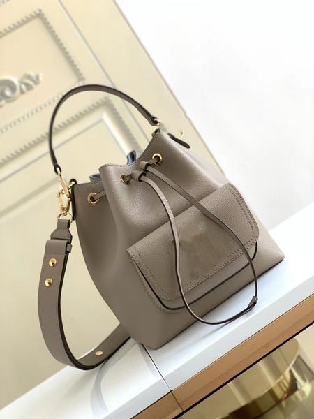 designer shoulder bag largehandbags classic female shopping with date code genuines leather women bag handbag woman purse clutch shoulder me
designer shoulder bag largehandbags classic female shopping with date code genuines leather women bag handbag woman purse clutch shoulder me