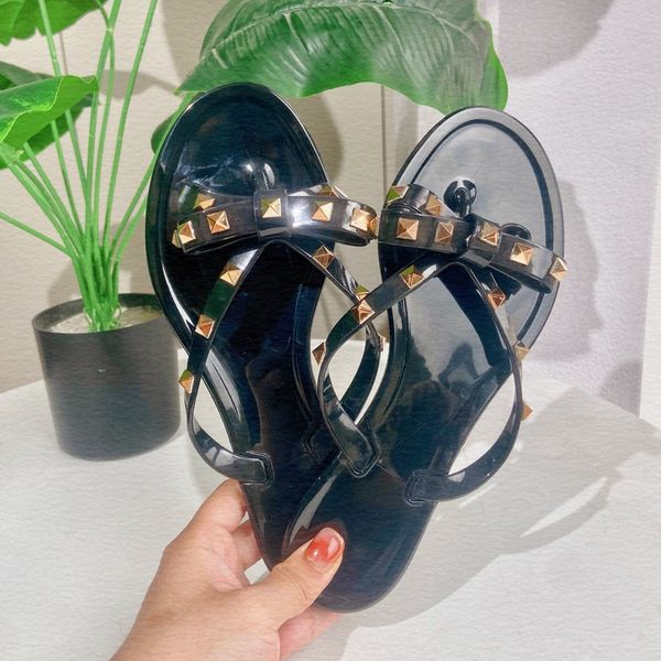 designerss summer slippers pure color girls rivets small fragrant bow crystal jelly style flip-flop beach shoes women, Black
designerss summer slippers pure color girls rivets small fragrant bow crystal jelly style flip-flop beach shoes women, Black