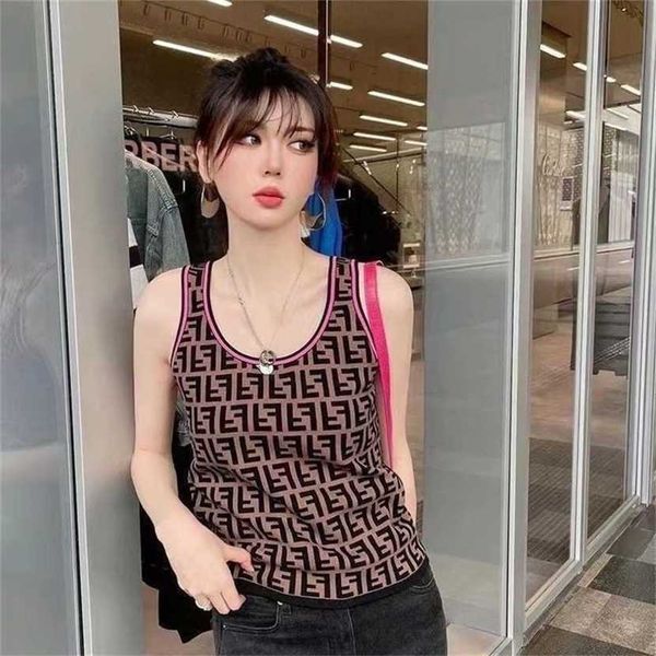 24% off european and american vintage knit shirt with contrasting jacquard u-neck letter vest foreign style suspender ice silk summer, Black;white
24% off european and american vintage knit shirt with contrasting jacquard u-neck letter vest foreign style suspender ice silk summer, Black;white