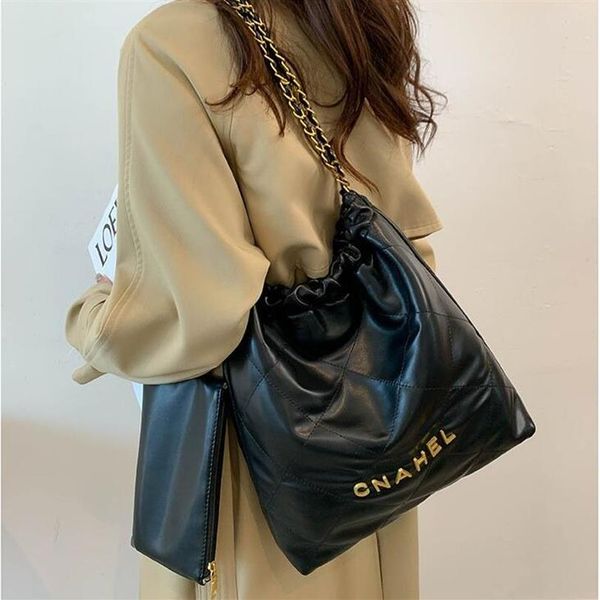 7869 designer shoulder bag retro female trendy handbag luxury big fashion high capacity shopper shopping tote336n
7869 designer shoulder bag retro female trendy handbag luxury big fashion high capacity shopper shopping tote336n