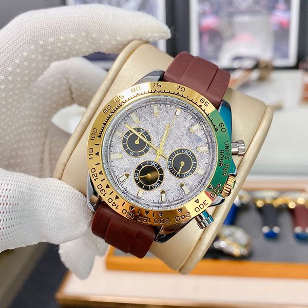 

Designer Quartz Watch Men's Top Luxury Watch Waterproof Sapphire 40mm Panda dial Rubber Band Men's Watch Montre de Luxe Factory Gift Watch