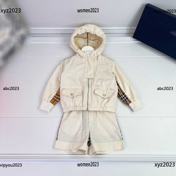 2023 outdoor tracksuits kids dress child sets baby clothes summer 2pcs hooded jacket and panel design shorts new product, White
2023 outdoor tracksuits kids dress child sets baby clothes summer 2pcs hooded jacket and panel design shorts new product, White