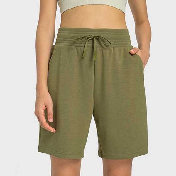 spring and summer new loose breathable lulu yoga sports five point pants high waist side pocket casual running fitness shorts
spring and summer new loose breathable lulu yoga sports five point pants high waist side pocket casual running fitness shorts