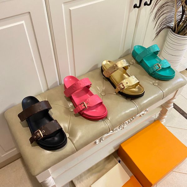 flat comfort mule designer women slippers embossed metallic calf leather sandals luxury buckle sandal flats heel slides, Black
flat comfort mule designer women slippers embossed metallic calf leather sandals luxury buckle sandal flats heel slides, Black