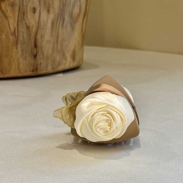 butterfly barrettes gentle camellia hairpin back scoop small hairpin elegant high horsetail clasp shark clip headwear girl summer, Golden;silver
butterfly barrettes gentle camellia hairpin back scoop small hairpin elegant high horsetail clasp shark clip headwear girl summer, Golden;silver