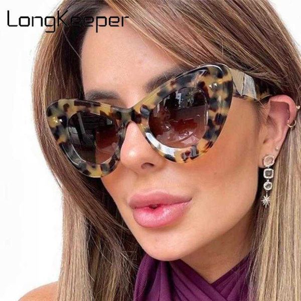 sunglasses 2022 retro cat eye sunglasses black brand designer thick frame shopping traveling sun glasses for female uv400 oculos de sol j230, White;black
sunglasses 2022 retro cat eye sunglasses black brand designer thick frame shopping traveling sun glasses for female uv400 oculos de sol j230, White;black