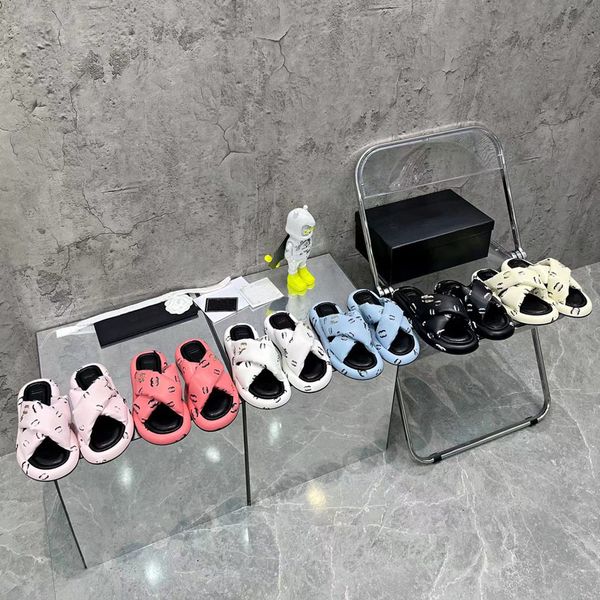 designer luxury cross bread slides slippers women classic 100% leather print pattern outdoors sandal ladys fashion casual flat soft muffin b, Black
designer luxury cross bread slides slippers women classic 100% leather print pattern outdoors sandal ladys fashion casual flat soft muffin b, Black