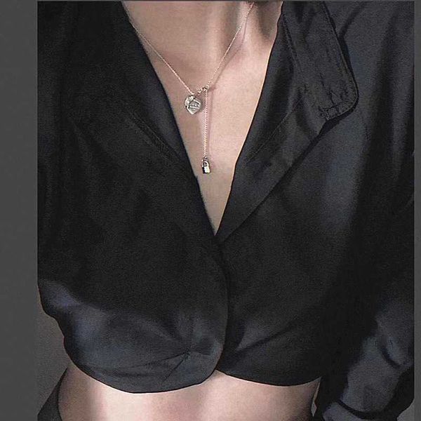 designertiffy s925 sterling silver love necklace female rose gold heart-shaped key clavicle chain qixi gift batch, Black
designertiffy s925 sterling silver love necklace female rose gold heart-shaped key clavicle chain qixi gift batch, Black