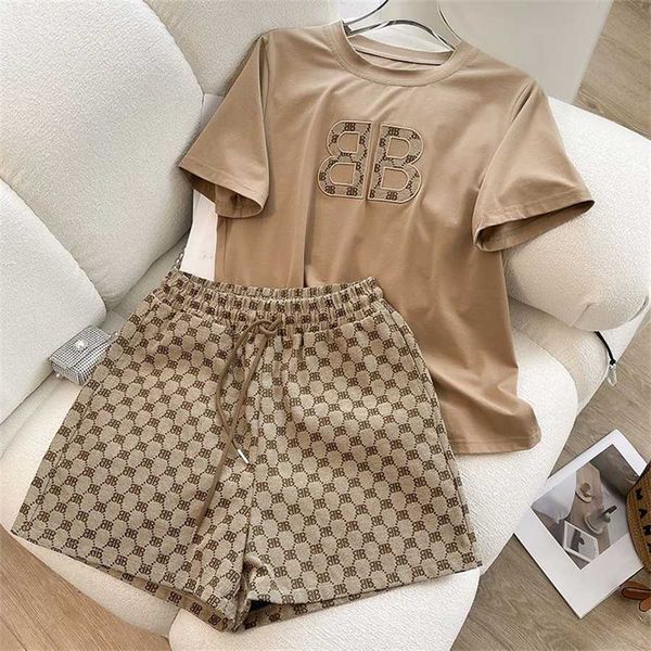 36% off end sports shorts for women's summer new european station and fashionable temperament casual two-piece set, White
36% off end sports shorts for women's summer new european station and fashionable temperament casual two-piece set, White