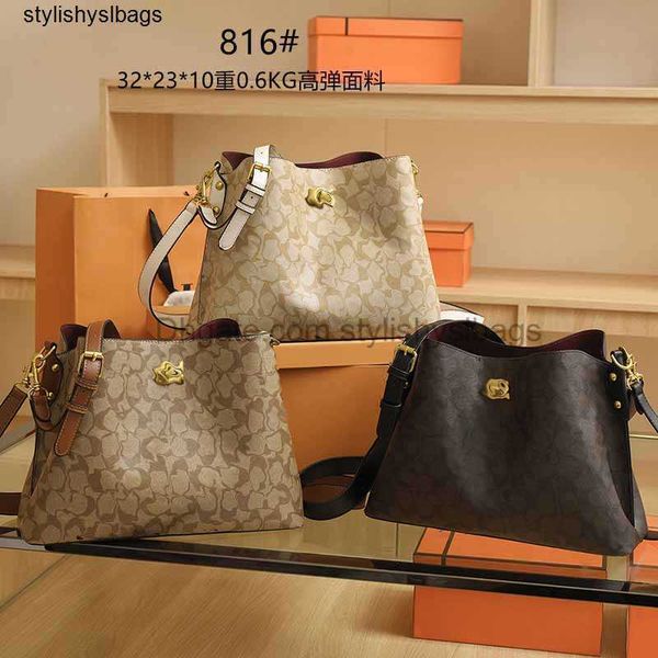 evening bags luxurys womans chain tote bag purses wallets women men card holder designers handbags backpack crossbody bags
evening bags luxurys womans chain tote bag purses wallets women men card holder designers handbags backpack crossbody bags