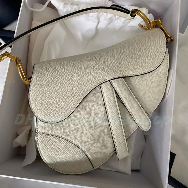 luxurys designers bags whole men women's bag travel tote classic crossbody genuine leather shoulder bag purse embroidery 3093
luxurys designers bags whole men women's bag travel tote classic crossbody genuine leather shoulder bag purse embroidery 3093