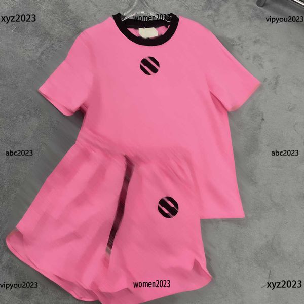 designer tracksuits summer short sleeve sets sports suits 2pcs solid round neck t-shirt and lace up shorts new arrival, Gray
designer tracksuits summer short sleeve sets sports suits 2pcs solid round neck t-shirt and lace up shorts new arrival, Gray