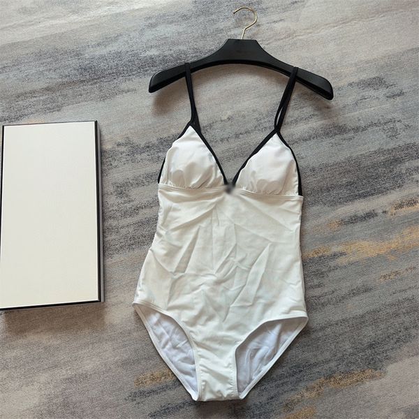 luxury designer swimwear c bikini elegant temperament white retro women's one piece swimwear
luxury designer swimwear c bikini elegant temperament white retro women's one piece swimwear