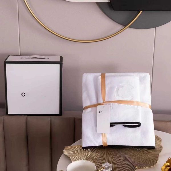 towel microfiber tide brand bath towels two piece gift box package l thickened water absorbing quick drying beach towels batch
towel microfiber tide brand bath towels two piece gift box package l thickened water absorbing quick drying beach towels batch