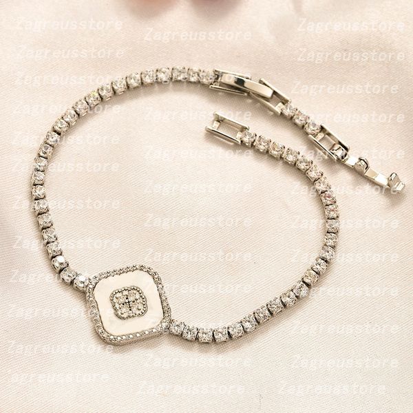 elegant fashion 4/four leaf clover bracelets bangle chain designer jewelry bracelets for women chain bracelets wedding gift 20cm, Golden;silver
elegant fashion 4/four leaf clover bracelets bangle chain designer jewelry bracelets for women chain bracelets wedding gift 20cm, Golden;silver