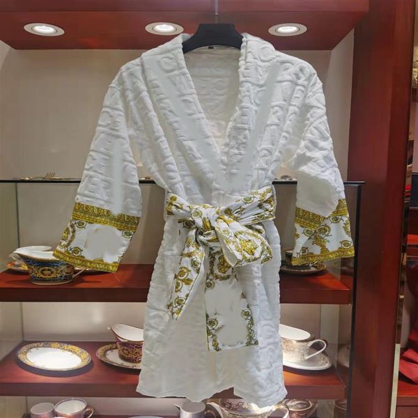 5 colors 100% cotton quality women men bath robe european and american style supplies f 66 l--3xl297k
5 colors 100% cotton quality women men bath robe european and american style supplies f 66 l--3xl297k