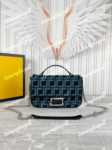 cross body baguette bag lconic designer crossbody bag women chain bag luxurys handbags woman 24cm shoulder bags 0177 genuine leather 3 color
cross body baguette bag lconic designer crossbody bag women chain bag luxurys handbags woman 24cm shoulder bags 0177 genuine leather 3 color