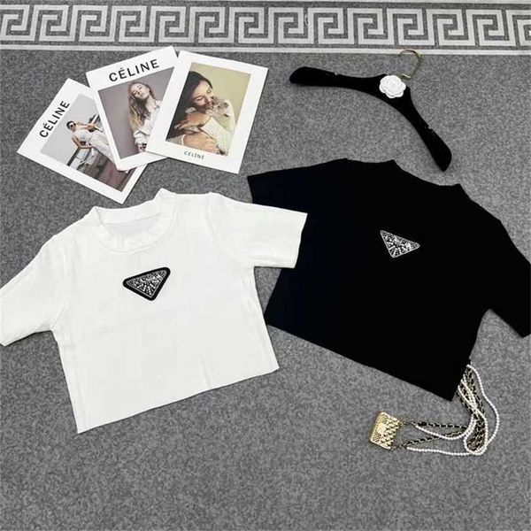 24% off summer new inverted triangle family slim fit short women, White;black
24% off summer new inverted triangle family slim fit short women, White;black