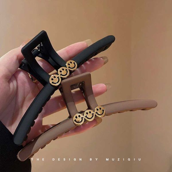 butterfly barrettes super large smiley face frosted curly hair clip high-end hairpin elegant black shark clip inset style, Golden;silver
butterfly barrettes super large smiley face frosted curly hair clip high-end hairpin elegant black shark clip inset style, Golden;silver