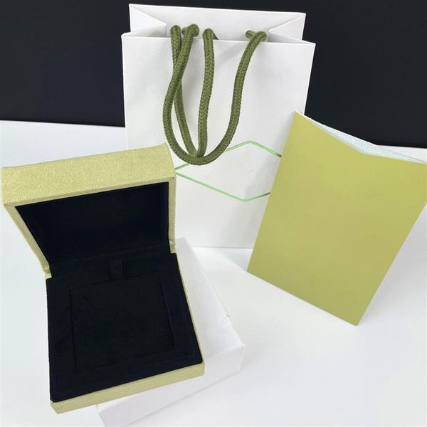 luxury clover fashion designer jewelry boxes sweet charm bracelets for girls women brand name bracelet necklace earring earrings r274q, Black;white
luxury clover fashion designer jewelry boxes sweet charm bracelets for girls women brand name bracelet necklace earring earrings r274q, Black;white