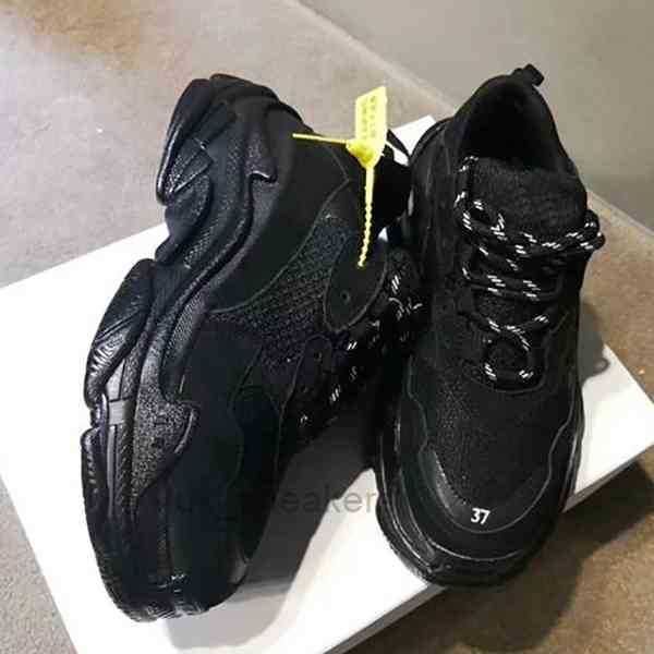 mens luxurys designers17fw triple s sneakers basketball shoes for men women vintage running shoes black crystal sports size 36-45
mens luxurys designers17fw triple s sneakers basketball shoes for men women vintage running shoes black crystal sports size 36-45