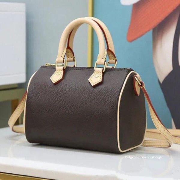 luxury designer woman tote bag handbag shoulder bags ladies purse with serial number flowers letters shoulder strap hobo
luxury designer woman tote bag handbag shoulder bags ladies purse with serial number flowers letters shoulder strap hobo