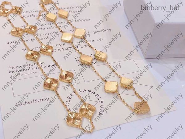 four- ten-flower chains luxury necklace. brand designer necklaces for women. 18k gold-plated laser tassels. onyx chalcedony finish. designer, Silver
four- ten-flower chains luxury necklace. brand designer necklaces for women. 18k gold-plated laser tassels. onyx chalcedony finish. designer, Silver