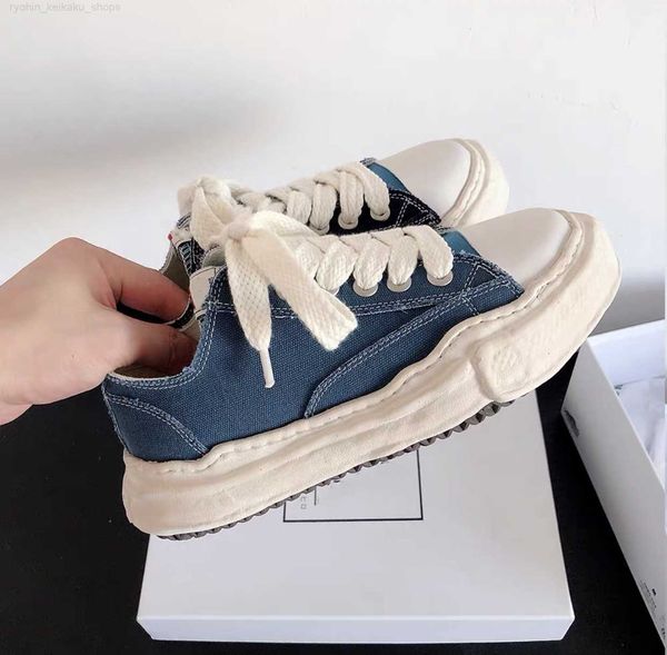 chaopai maison mihara yasuhiro dissolved men's and women's shoes classic sky blue canvas shoes high casual shoes thick sole dad sh, Black
chaopai maison mihara yasuhiro dissolved men's and women's shoes classic sky blue canvas shoes high casual shoes thick sole dad sh, Black