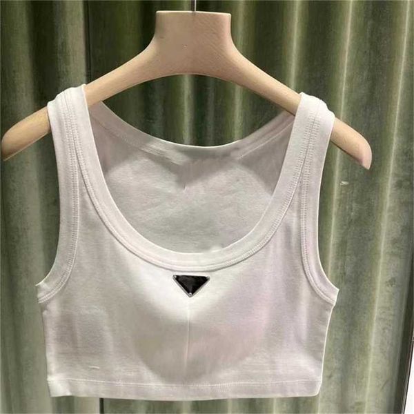 24% off family simple white strap tank women summer new sporty sleeveless t-shirt short fashion
24% off family simple white strap tank women summer new sporty sleeveless t-shirt short fashion