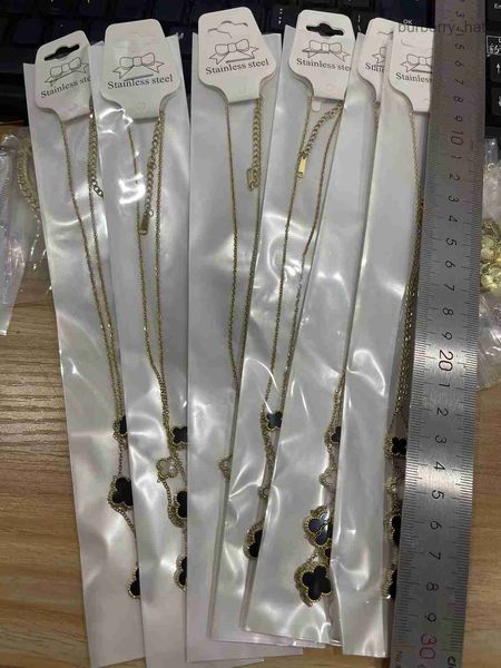 18k gold stainless steel designer pendant necklaces for women fashion sweet 5 flower luxury shell classic necklace jewelry valentinds day gi, Silver
18k gold stainless steel designer pendant necklaces for women fashion sweet 5 flower luxury shell classic necklace jewelry valentinds day gi, Silver