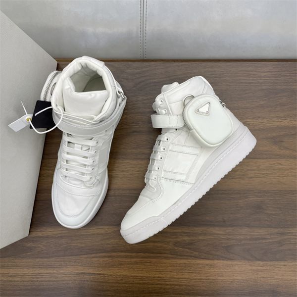 luxury designer casual shoes men women leather cowhide canvas sneaker with box dust bag luxury pocket knapsack shoes 2023 hoesfactory shoes
luxury designer casual shoes men women leather cowhide canvas sneaker with box dust bag luxury pocket knapsack shoes 2023 hoesfactory shoes