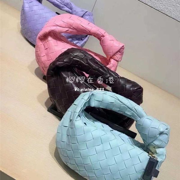 designer bag jodie hong kong direct mail 2023 spring/summer dumpling bun handbag leather shoulder crossbody bags logo zc
designer bag jodie hong kong direct mail 2023 spring/summer dumpling bun handbag leather shoulder crossbody bags logo zc