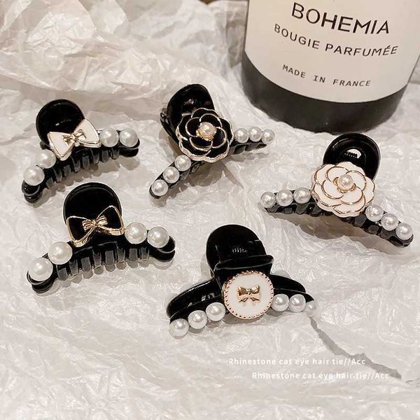 butterfly barrettes temperament camellia liu haipin small grip clip hair clip female side clip mesh red hair grip clip headwear, Golden;silver
butterfly barrettes temperament camellia liu haipin small grip clip hair clip female side clip mesh red hair grip clip headwear, Golden;silver