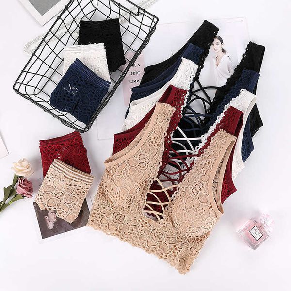 lace french hollowed out thin cotton cup back girl underwear without steel ring bra suit, Red;black
lace french hollowed out thin cotton cup back girl underwear without steel ring bra suit, Red;black