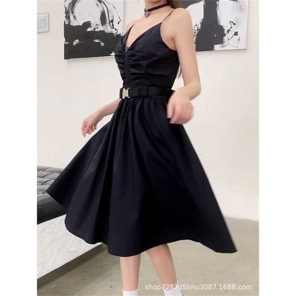 22% off family new spring/summer pleated belt decoration sleeveless sling dress dark neutral small skirt, Black;gray
22% off family new spring/summer pleated belt decoration sleeveless sling dress dark neutral small skirt, Black;gray