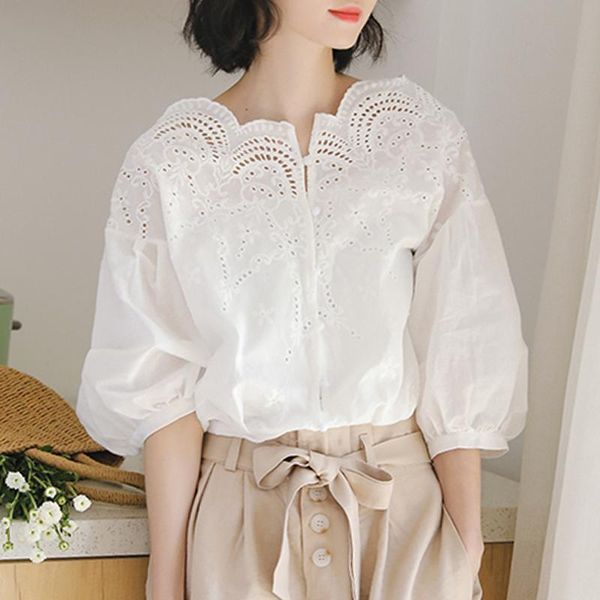 t-shirt sweet cute short sleeve white off shoulder hollow out blouse korean fashion loose women button shirt
t-shirt sweet cute short sleeve white off shoulder hollow out blouse korean fashion loose women button shirt