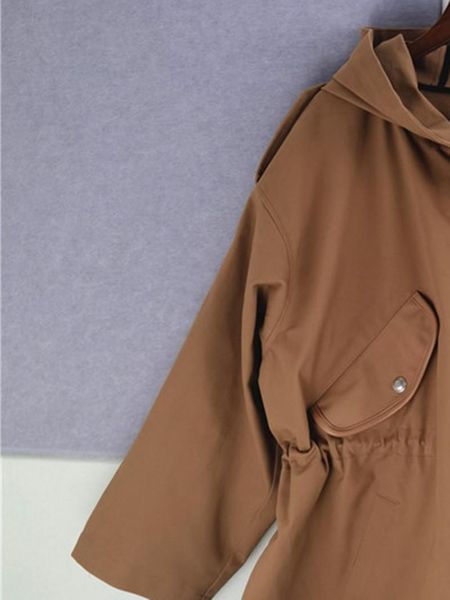 jackets women solid color windbreaker coat british style zipper drawstring elastic waist hooded jacket for lady 2022 spring summer new, Black;brown
jackets women solid color windbreaker coat british style zipper drawstring elastic waist hooded jacket for lady 2022 spring summer new, Black;brown