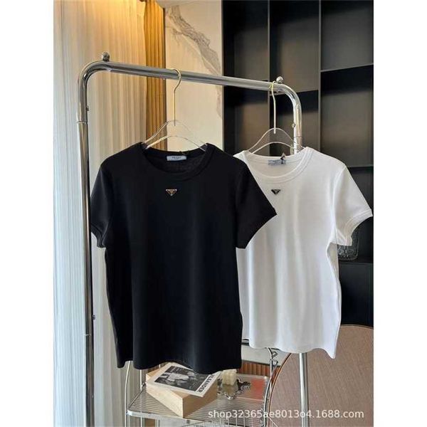 24% off family autumn/winter new triangle round neck versatile short sleeve t-shirt simple casual classic top, White
24% off family autumn/winter new triangle round neck versatile short sleeve t-shirt simple casual classic top, White
