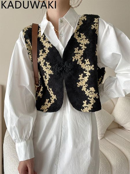 vests vintage embroidered short vest coat women autumn 2022 new v neck sleeveless waistcoat korean chic casual elegant jackets, Black;white
vests vintage embroidered short vest coat women autumn 2022 new v neck sleeveless waistcoat korean chic casual elegant jackets, Black;white