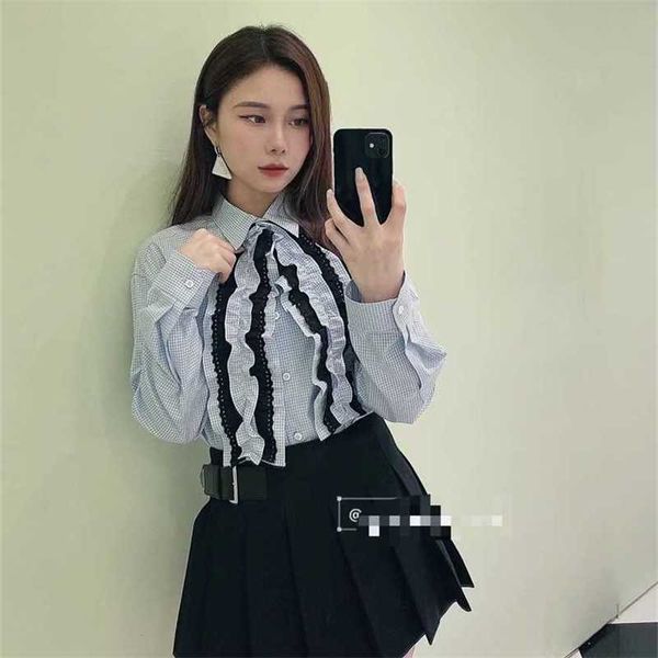 20% off family's early autumn new classic plaid lace shirt patchwork pleated short skirt fashion versatile two piece set, White
20% off family's early autumn new classic plaid lace shirt patchwork pleated short skirt fashion versatile two piece set, White