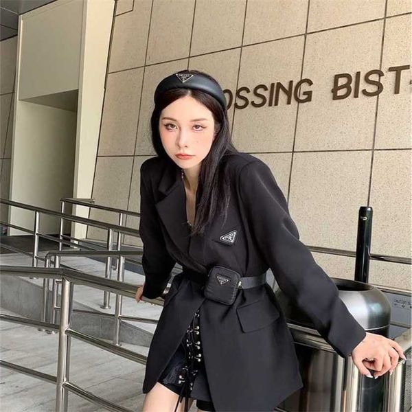 24% off family spring new women's suit coat original triangle foreigner belt small bag, White;black
24% off family spring new women's suit coat original triangle foreigner belt small bag, White;black