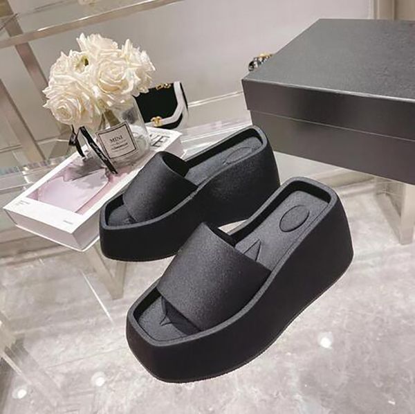 women sandals slippers designer platform taji slide fashion thick woman casual shoe square toe rubber sandal beach outdoor womans with box, Black
women sandals slippers designer platform taji slide fashion thick woman casual shoe square toe rubber sandal beach outdoor womans with box, Black